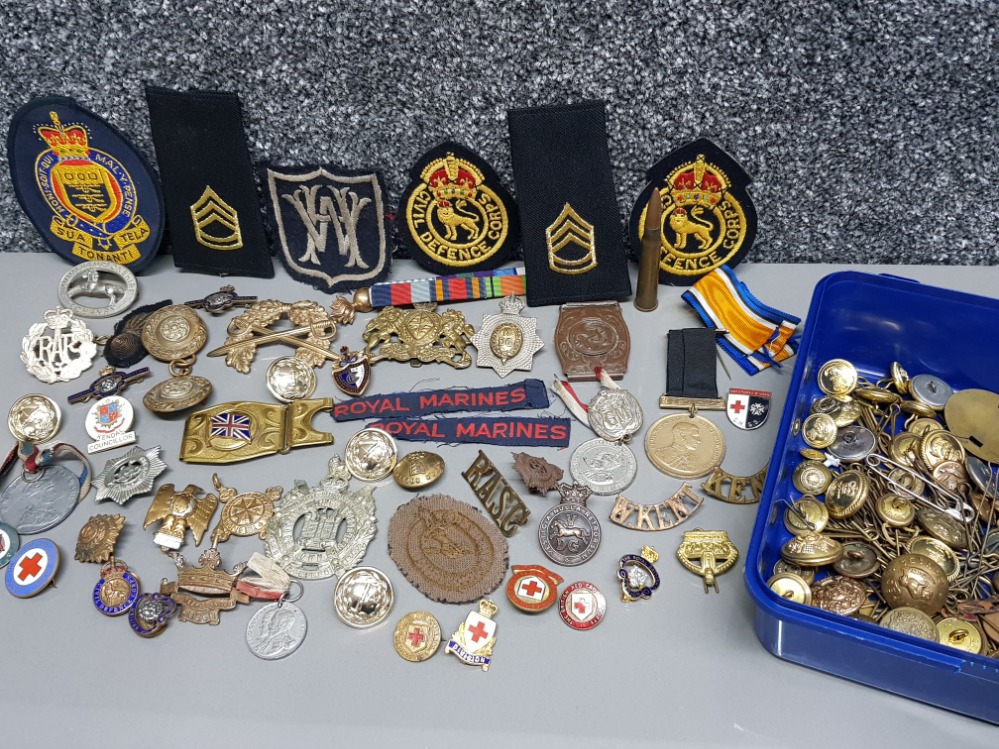 2 boxes of military badges, buttons, red cross badges, commemorative medallions, cotter pins &