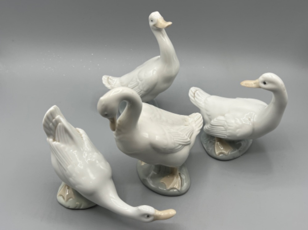 Nao by Lladro geese x4 in good condition - Image 2 of 2