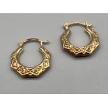 9ct gold fancy gypsy style earrings. 0.6g