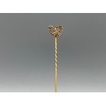 Antique 9ct gold interlocking heart tie pin. 1g