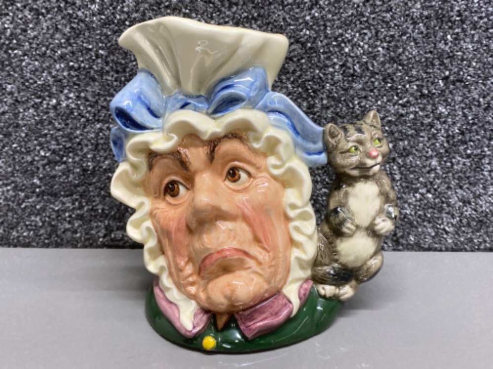 Large Royal Doulton character jug ‘the cook & the Cheshire cat’ D6842