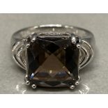 Silver smoky quartz solitaire ring size S 6.6g gross