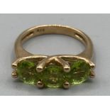 9ct gold three green stone ring size M1/2 4.1g gross