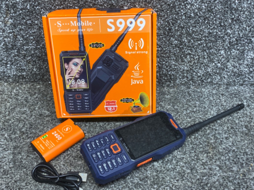 S-Mobile S999 Mobile phone with original box