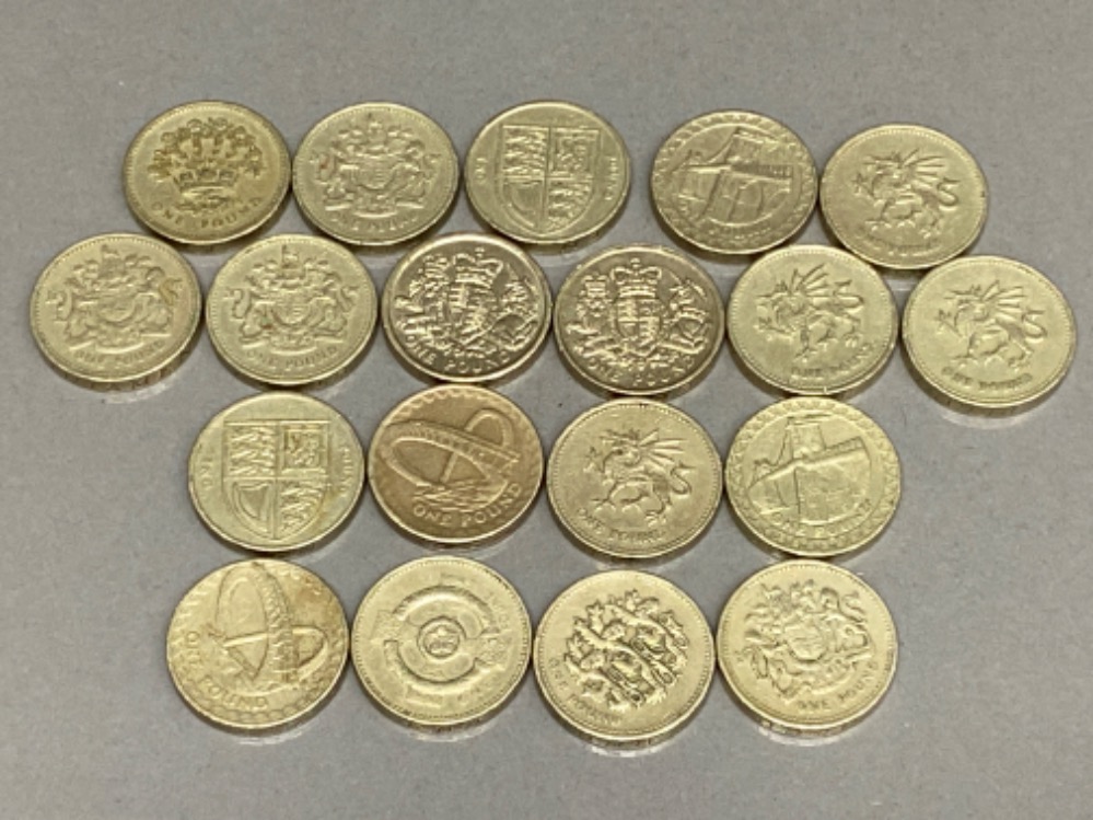 Total of 19 UK old £1 coins
