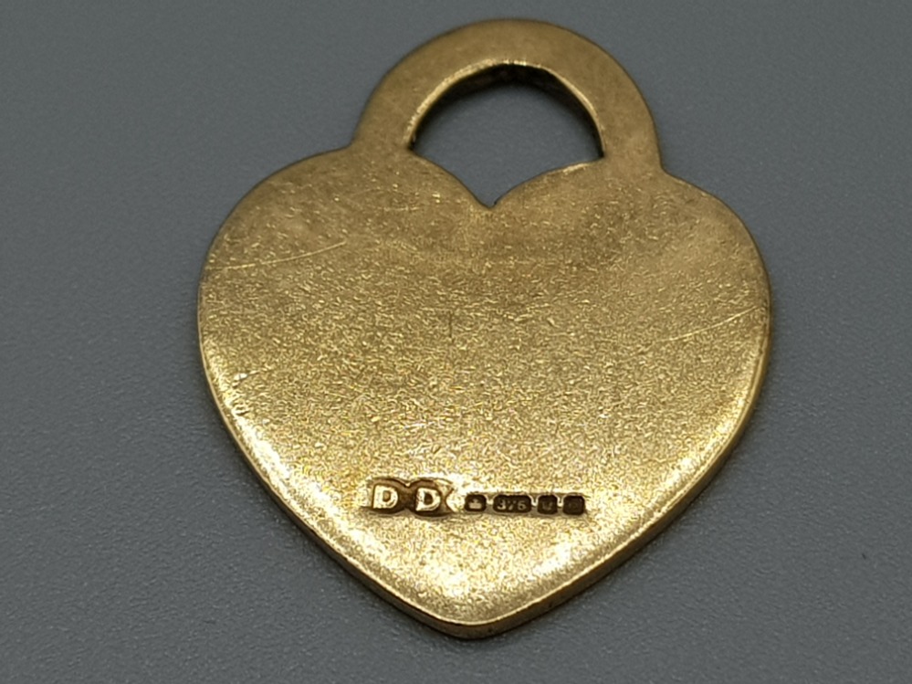 9ct gold heart shaped pendant 3g - Bild 2 aus 2