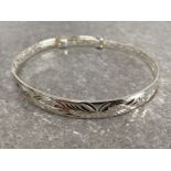 Nicely etched floral patterned silver 925 bracelet, 15.4g