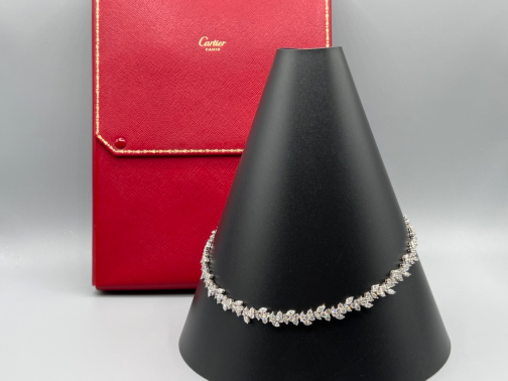 Vintage Cartier 15.4ct diamond and platinum necklace with original box. F-colour VS-clarity diamonds