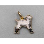 9ct gold enamelled lamb charm 1g gross