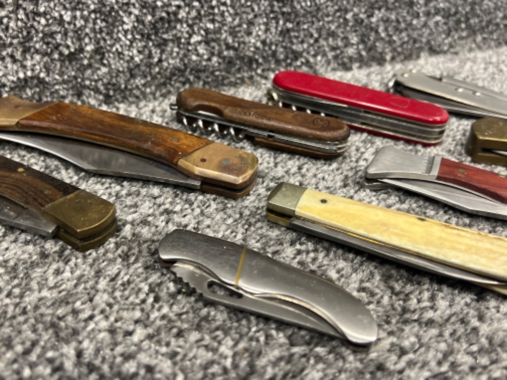 10 various folding/pocket knives - Image 3 of 3