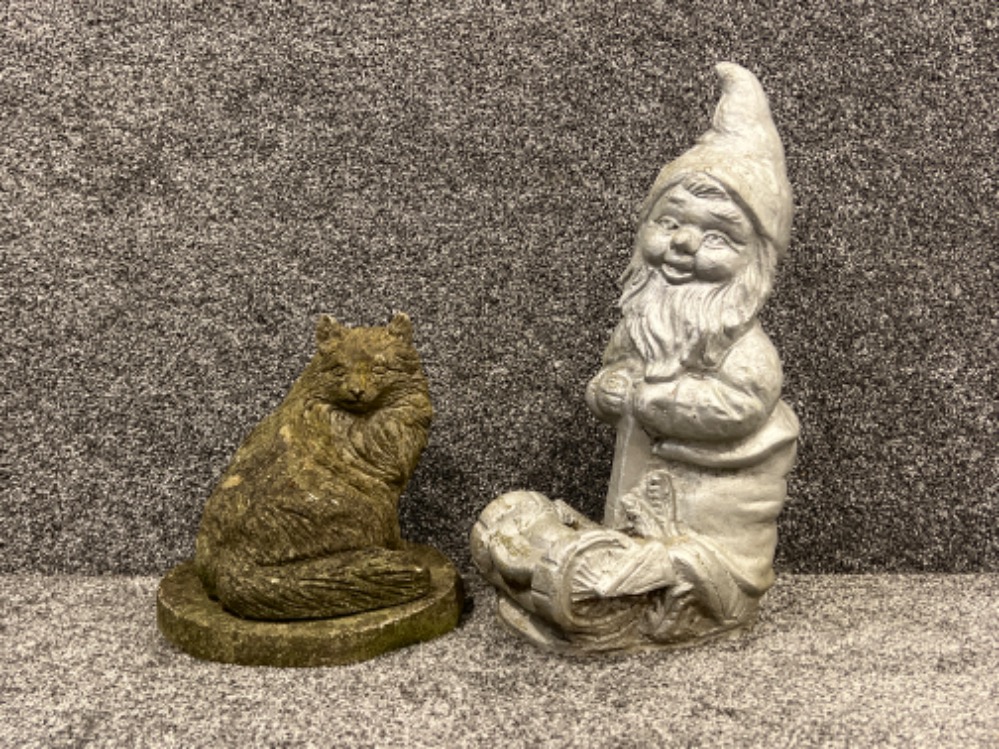 2 x garden stone ornaments, gnome and cat