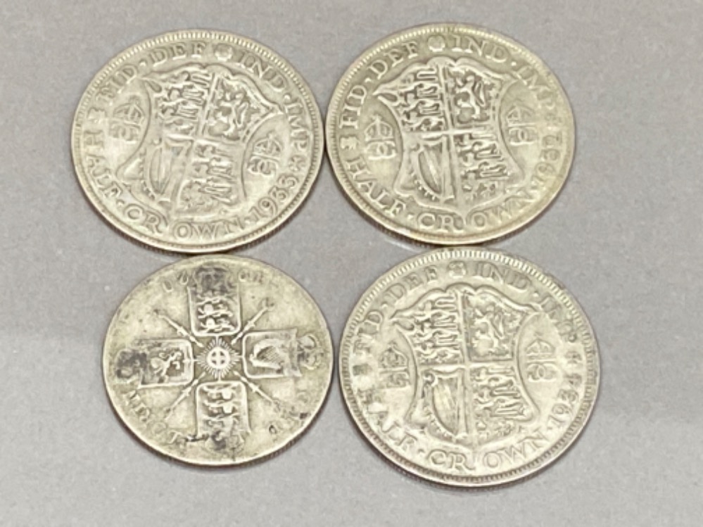 Total of 4 coins includes 3x George V silver half crown coins dated 1932, 1933 & 1934 also