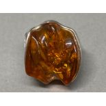 Gents Silver 925 & Amber ring, size T, 14g gross