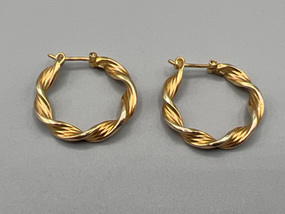 9ct gold twist hoop earrings 1.9g