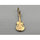 9ct gold Guitar pendant/charm 0.6g