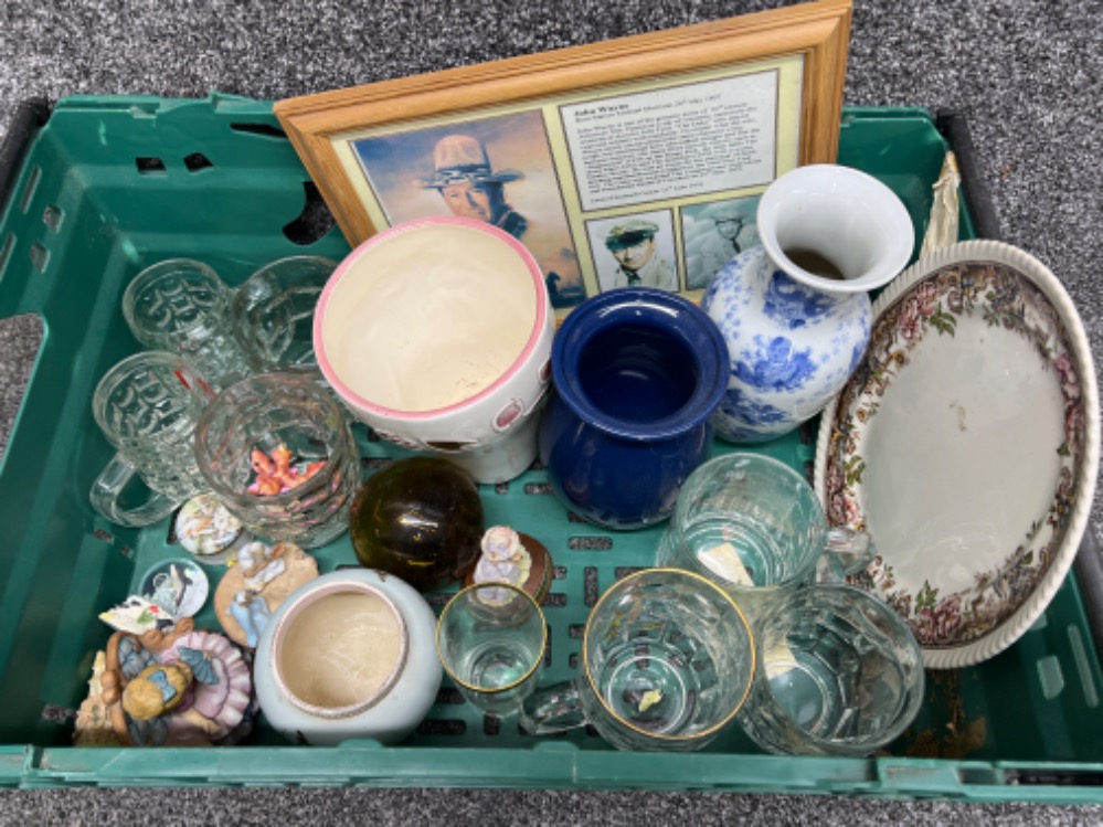 Box miscellaneous items including glasses and vases