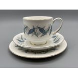 Royal standard fine bone China “Trend” patterned tea service 24 piece