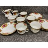Total of 17 pieces of Royal Albert ‘old country roses’ tea China
