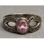 Silver, Marcasite & pink topaz ring - size Q1/2, 4.1g