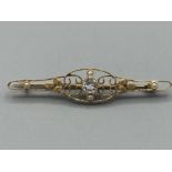 Ladies antique 15ct yellow gold seed pearl and cubic zirconia ornate stone set brooch 3.8g gross