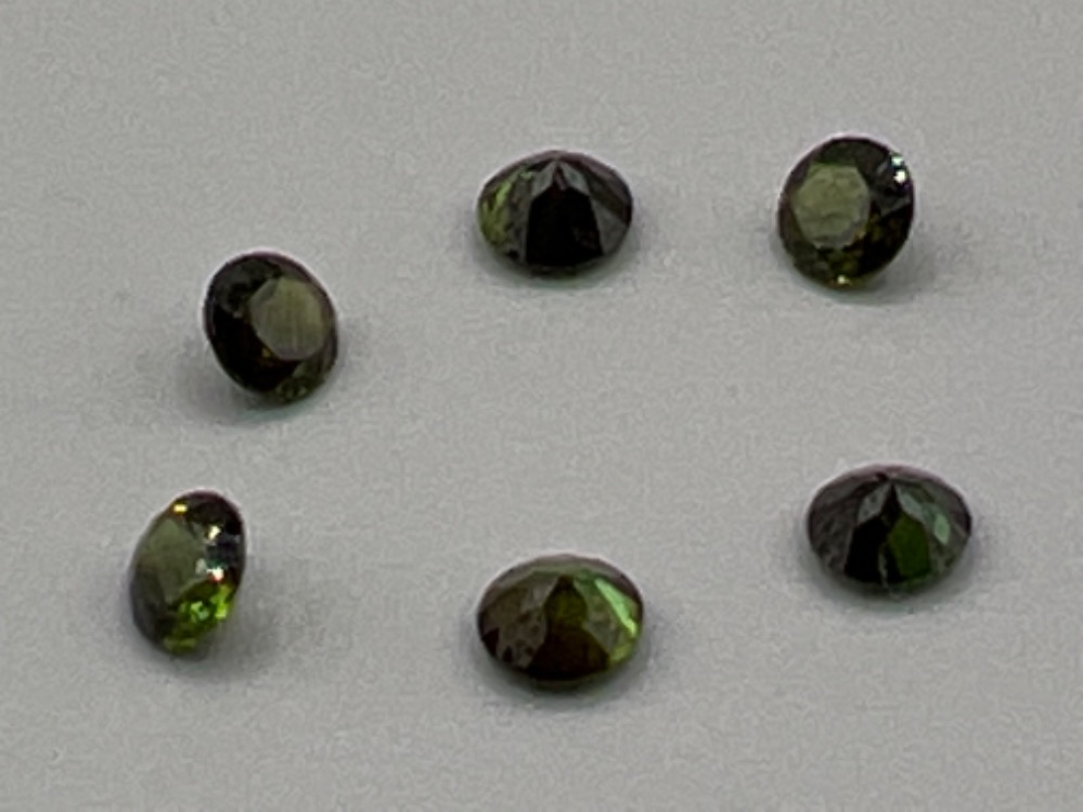 6 x Green Tourmaline round faceted 4mm gemstones
