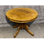 A mahogany circular occasional table 75cm diameter.