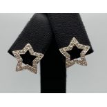 18ct White Gold Star Shape Studs comprising of 0.32ct of diamonds weighing 3grams