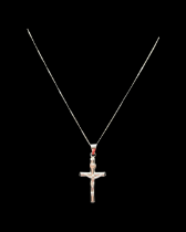 9ct White Gold Crucifix & Chain 46cm in length - 1.9grams