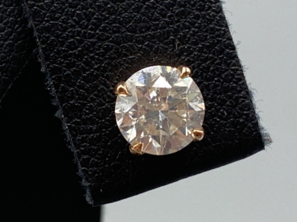 18ct Rose Gold Diamond Stud Earrings 1.93ct Total weighing 1.95 grams - Image 3 of 3