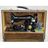Vintage Singer sewing machine in original case