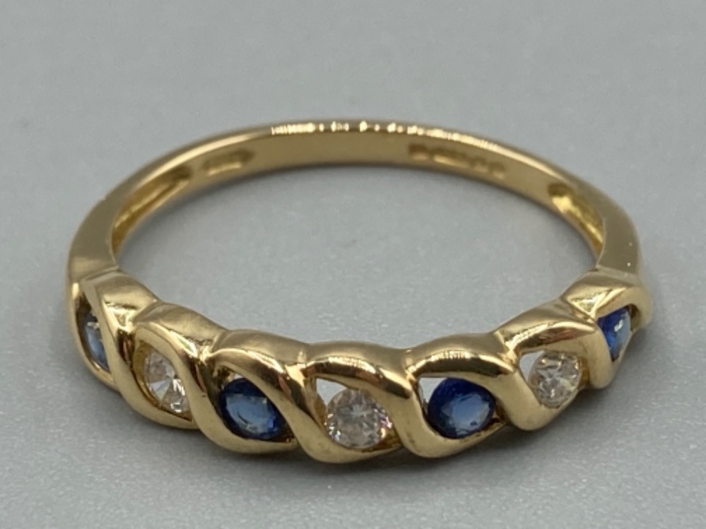 Ladies 18ct yellow gold sapphire and diamond band size K 1.7g gross