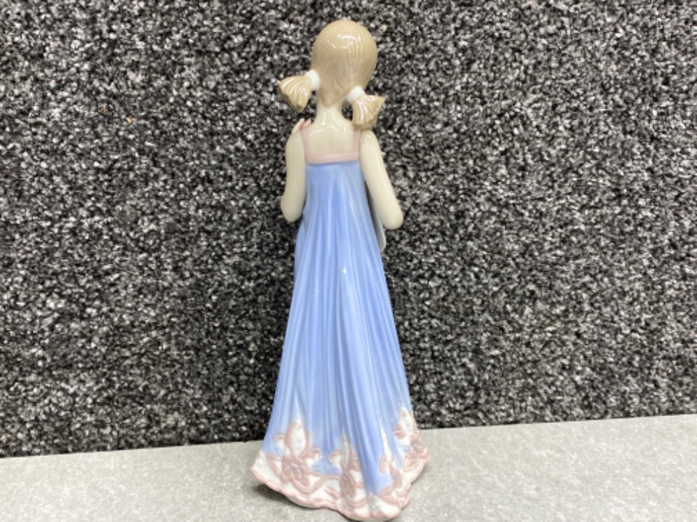 Lladro figure 5648 “Cortney” - Image 2 of 3