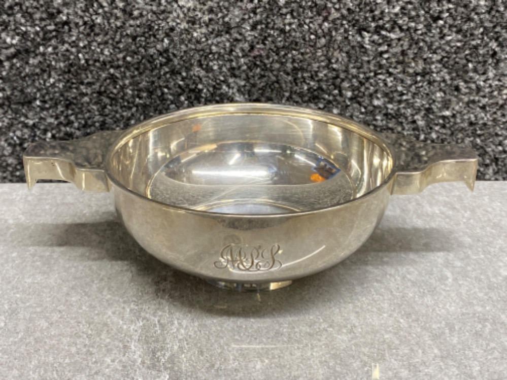 Hallmarked Edinburgh silver 1932 quaich - 18x11cm, 194.7g