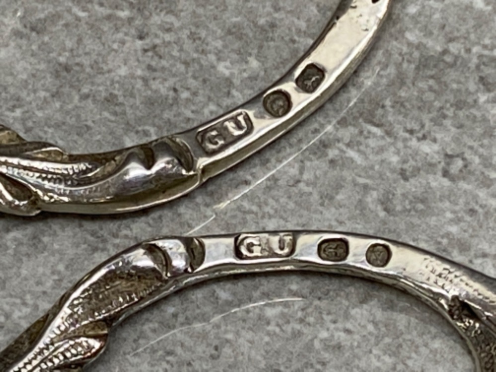 Pair of Hallmarked Birmingham silver 1870 grape scissors, 84.2g - Image 3 of 3