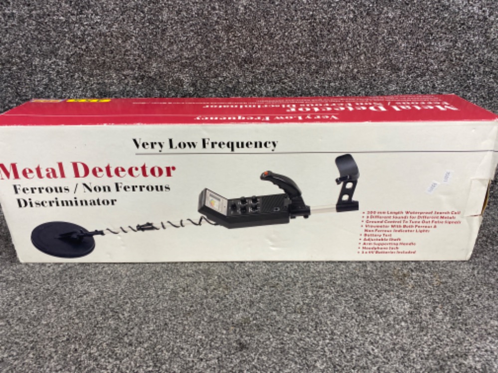 SBS super sound Metal detector “very low frequency” boxed