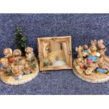 Total of 15 different hand painted Pendelfin rabbits together with 2x display stands & balcony