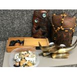 Box contains miscellaneous items to include tub of wade whimsies, 2x horns, oriental basket,