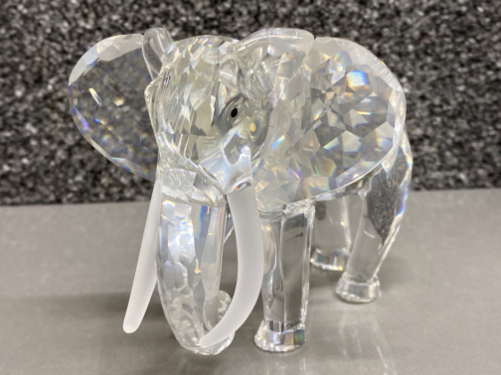 Swarovski Crystal glass elephant ornament from the inspiration Africa 1993-1995 collection, complete - Image 2 of 2