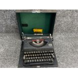 Vintage Imperial typewriter (the good companion model T) in original case