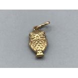 9ct gold wise owl charm