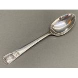 Fully hallmarked Sheffield silver 1935 commemorative tea spoon