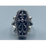 An unusual silver coffin ring with enclosed skeleton, size N1/2, 12.9g