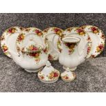 Royal Albert old country roses teapot & 5 plates, also includes 2 spare teapot lids & coffee pot (