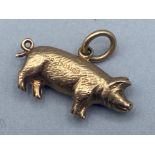 9ct yellow gold pig charm, 0.7G