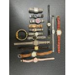 Total of 15 ladies watches various different makers