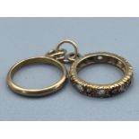 9ct yellow gold double ring charm (1 with CZs) 2.2g gross