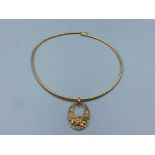 Gold plated silver collarette and floral design pendant, 12.5g 48cm