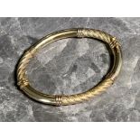 Ladies 9ct gold bangle with rope design, 10.2g