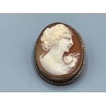 Silver and shell cameo brooch,8.6g