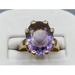 Large 9ct gold pink stone cocktail ring size M 4.8g